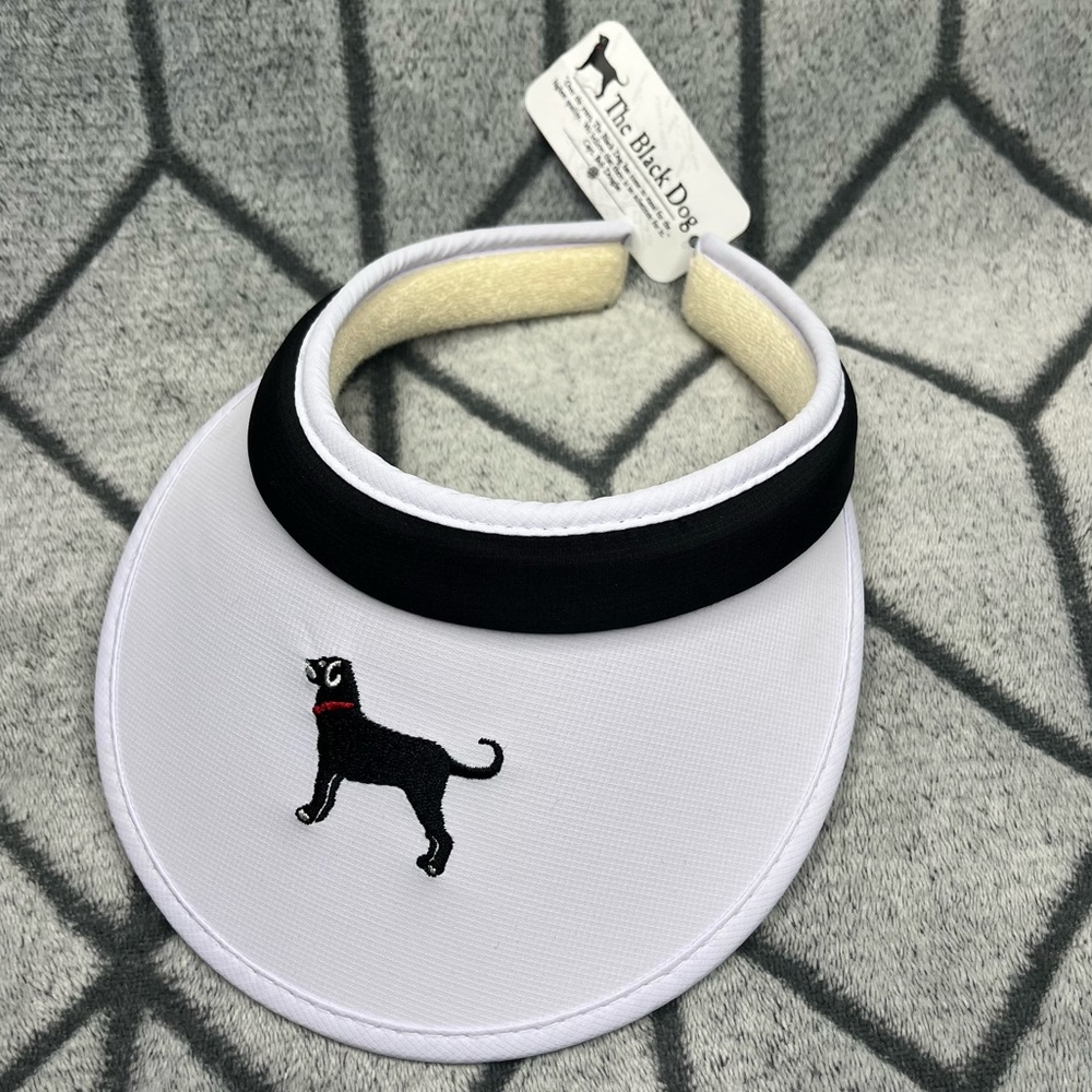 The Black Dog Ladies Fit Visor Clip On White Hat Golf Preppy Est. 1971 NWT V